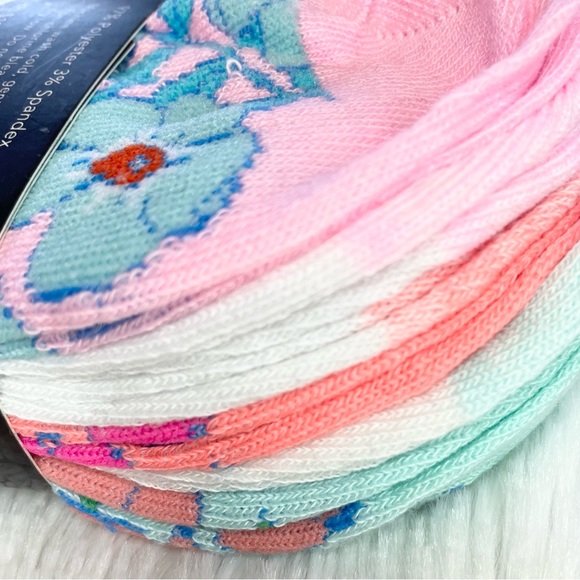 NWT Teal, pink, white and orange, floral print size 4-10 socks 6 pairs included - Picture 6 of 8